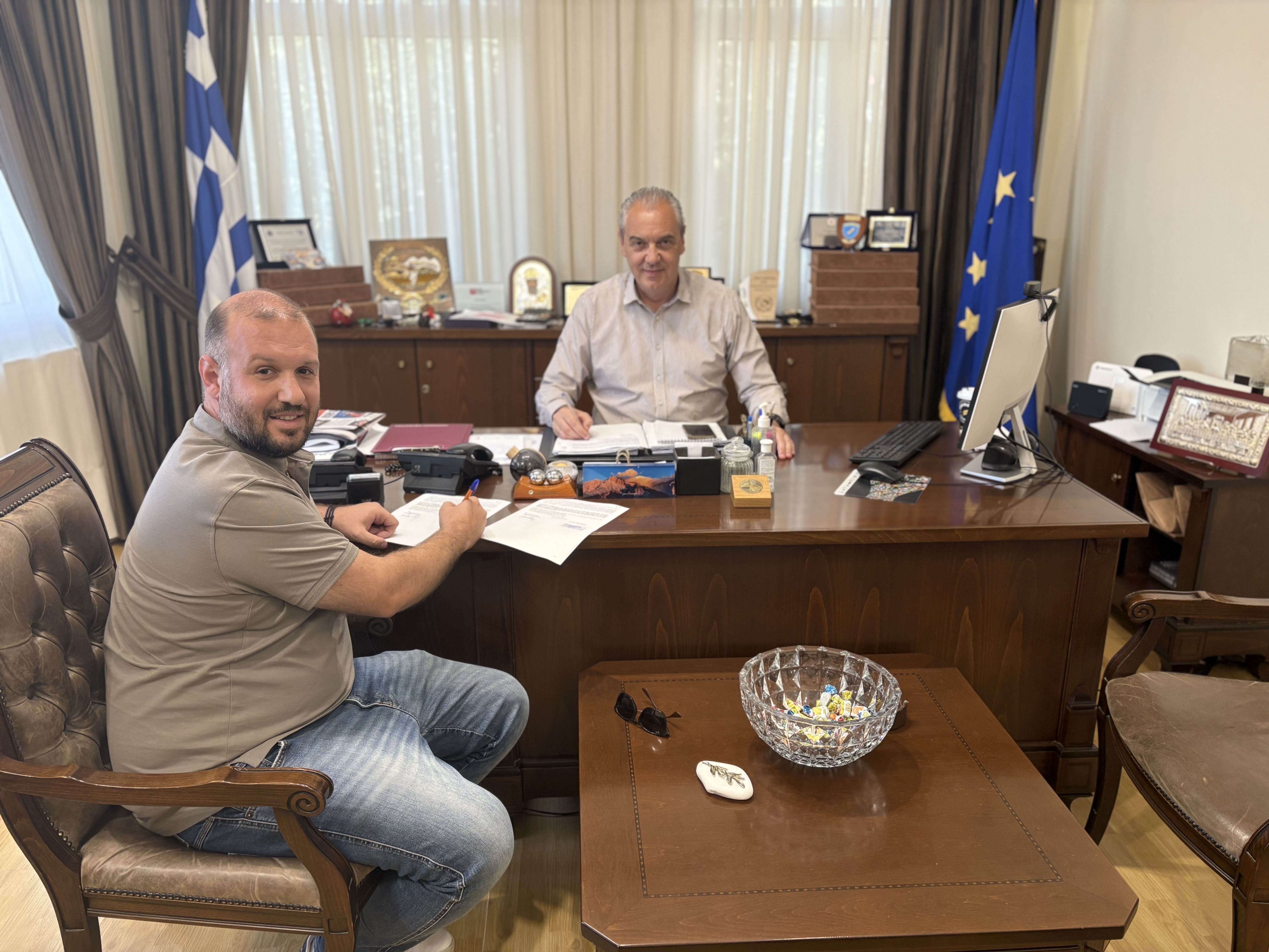 Δήμος Ελασσόνας: Υπογράφηκε η σύμβαση για την “θωράκιση” της οδού Πίνδου